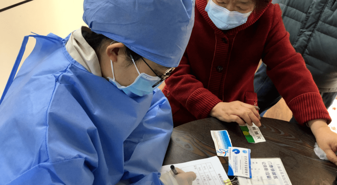 沧州24小时套医保卡回收商家(急用钱24小时医保提取)